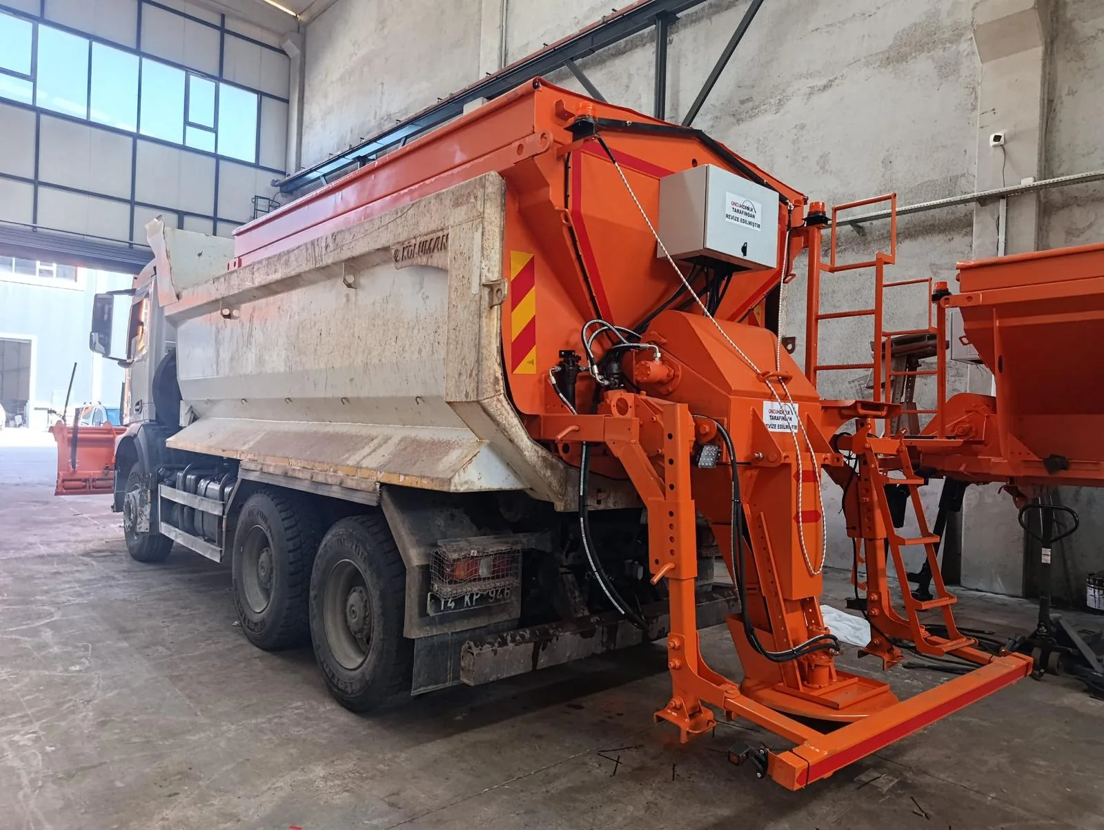 Salt Spreader product image